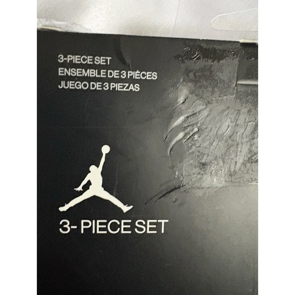 NEW Jordan Jumpman Baby clothes 6-12 Months Bodysuit Beanie Booties 3 Piece Set